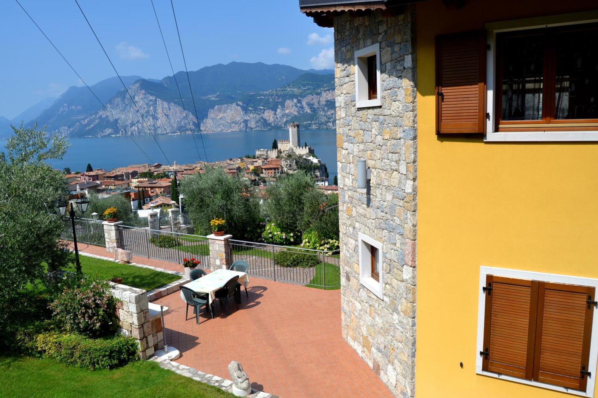 Appartamenti La Perla Malcesine Eksteriør bilde
